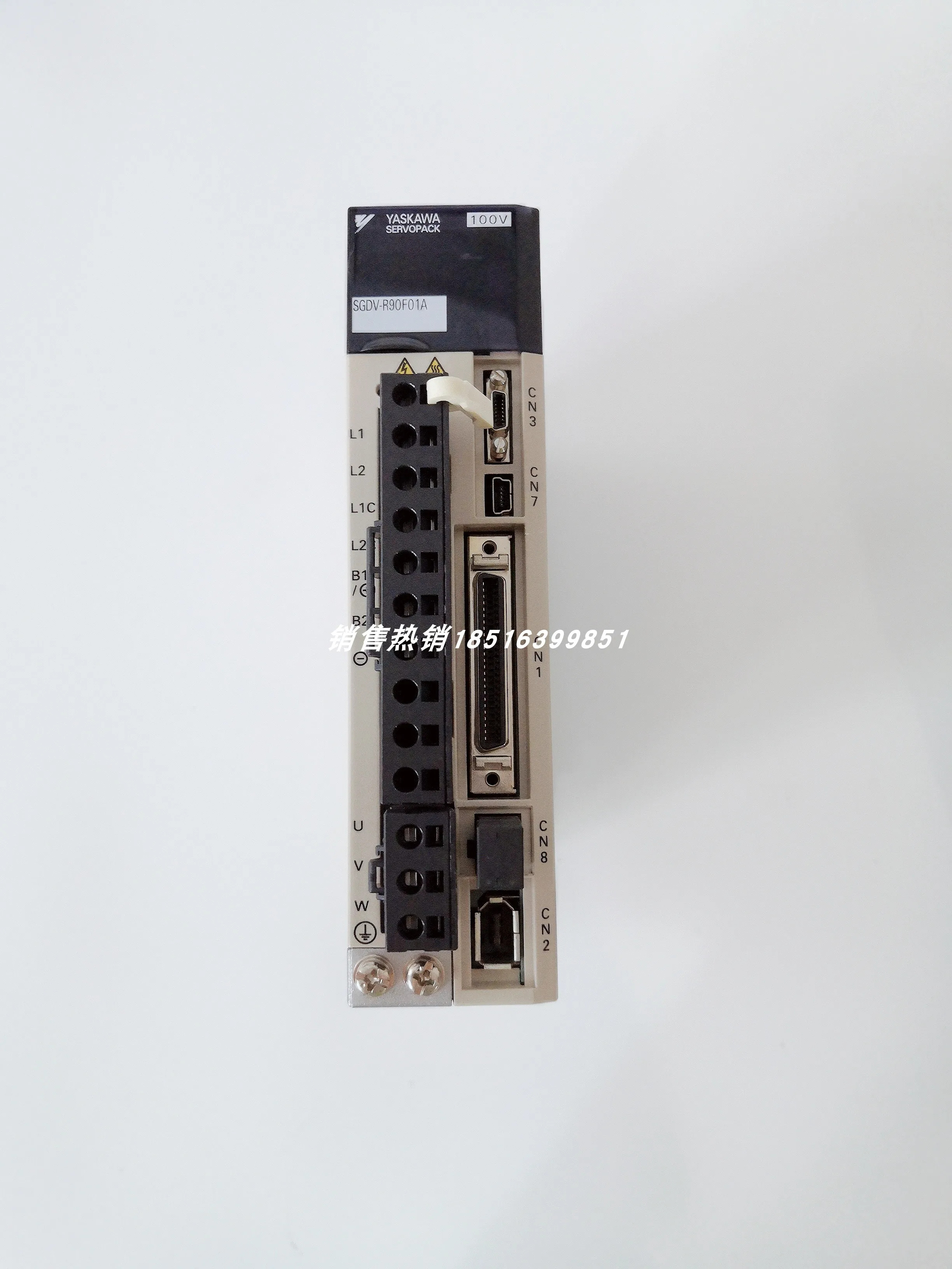 SGDV-R90F01A Yaskawa 서보 드라이브 포장