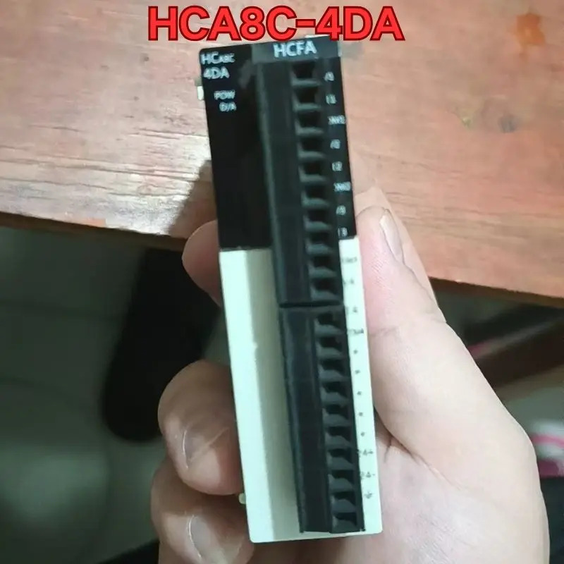 리퍼 HCA8C-4DA PLC 모듈 기능 정상