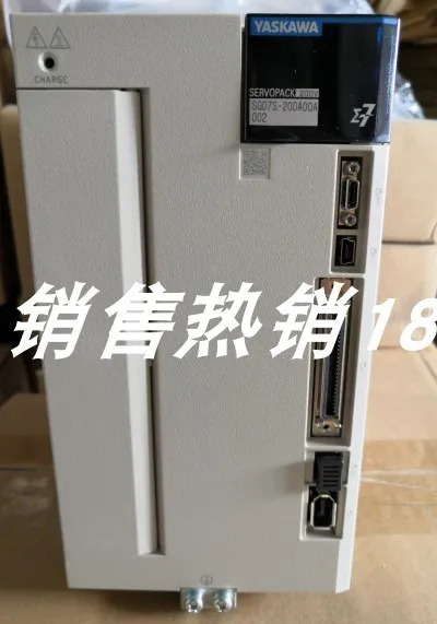 Yaskawa 서보 드라이버 SGD7S-200A00A002/SGD7S-200A00B202 신