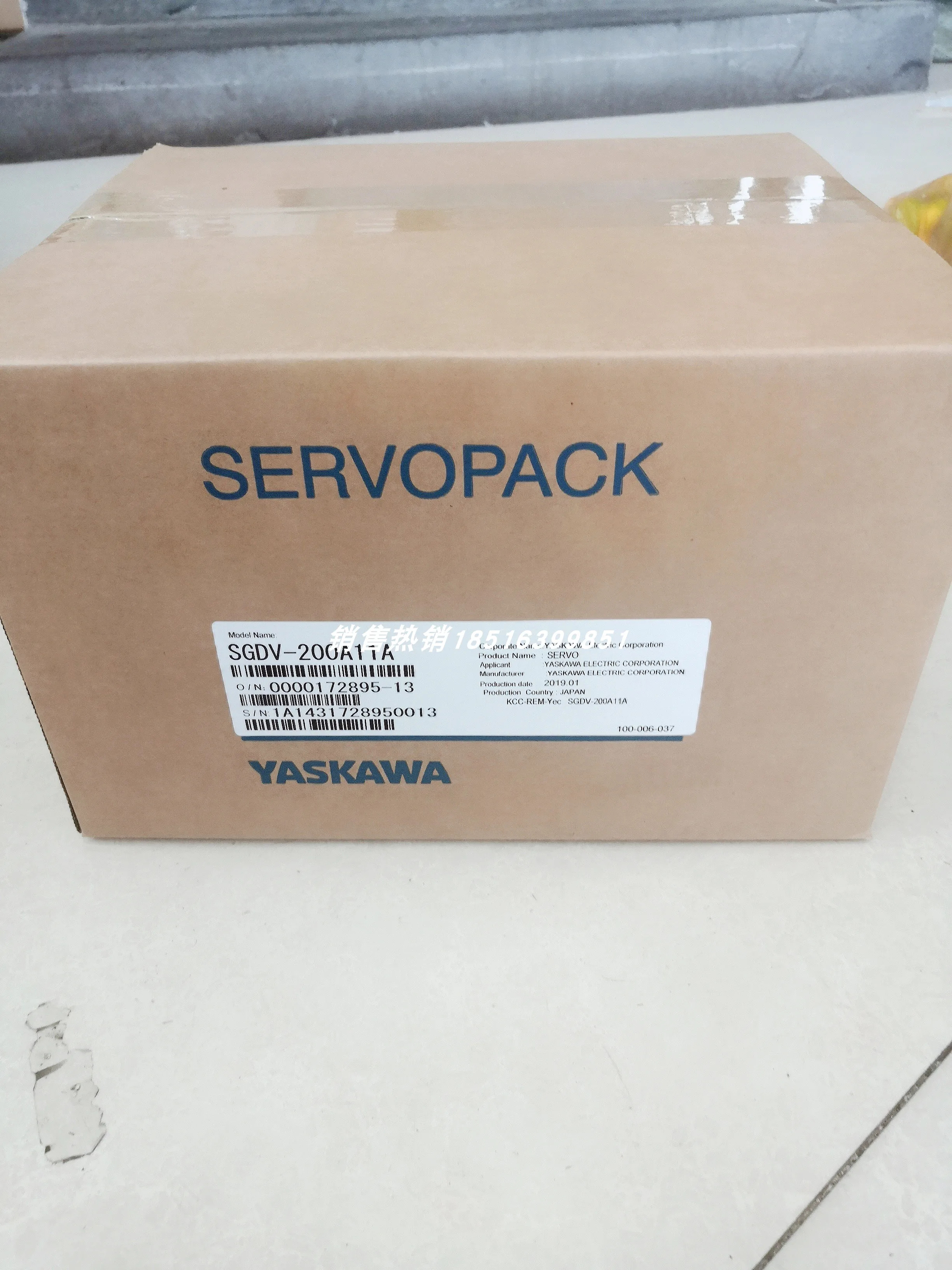 Yaskawa 드라이브 포장 SGDV-200A11A/SGDV-200A11A002000