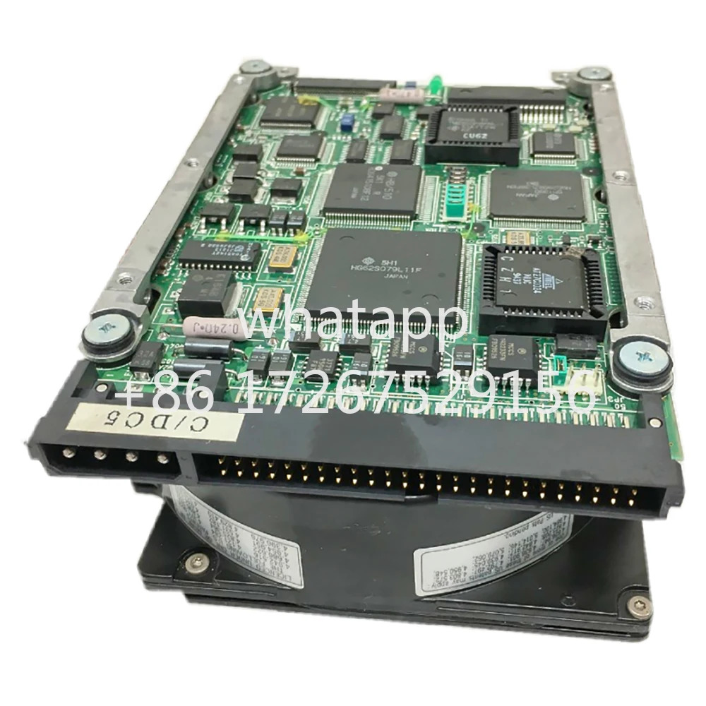 HItachi 1G 50Pin SCSI 하드 드라이브산업기기 DK315C-14 하게 작동