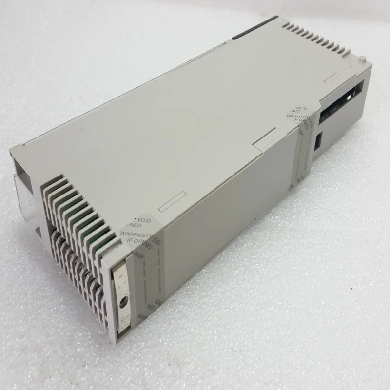 PLC 모듈 140CHS11000