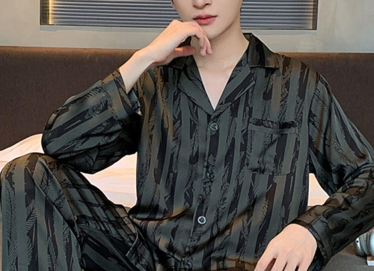 실크잠옷 파자마 상하세트 남성 부드러운 실크핏 겨울 여름 솔리드 가운 - 상품 이미지