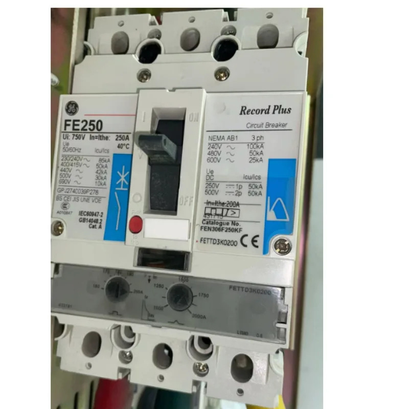 GE 범성형 케이스 회로차단기 FEN306F250KF FETTD3K0200