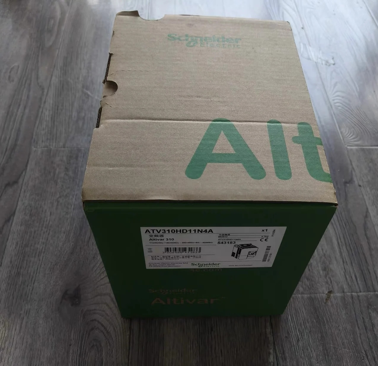 ATV310 시리즈 7.5kW-11kW 인버터 ATV310HD11N4A 원본