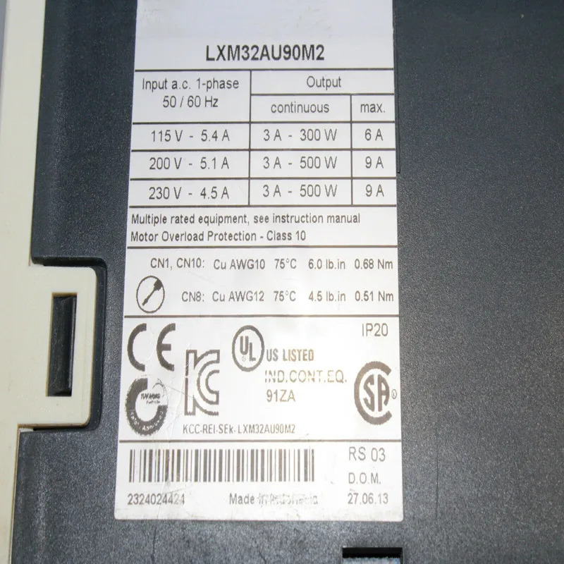 서보 드라이브 LXM32AU90M2