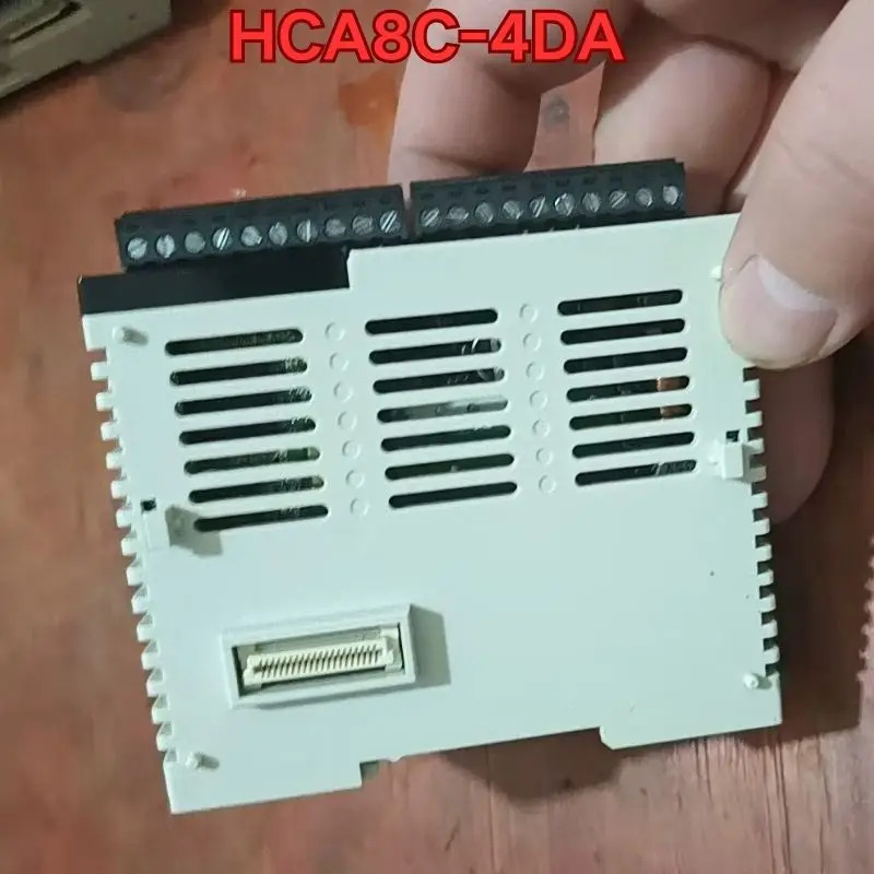 리퍼 HCA8C-4DA PLC 모듈 기능 정상