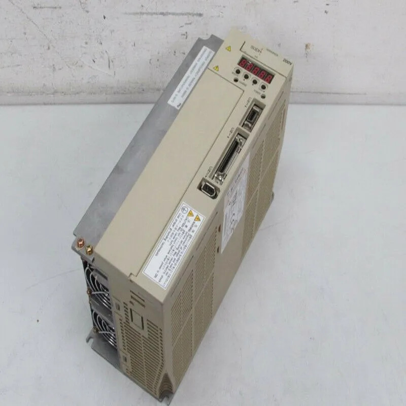 서보 드라이브 SGDM-20ADA