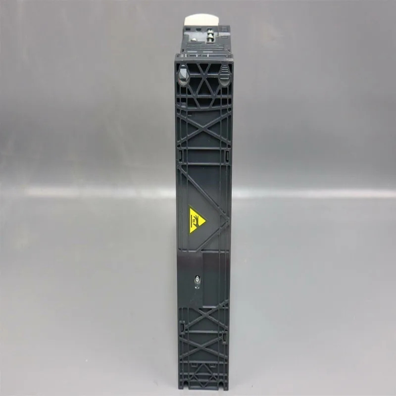 상태 주파수 변환기 ATV32HU30N4