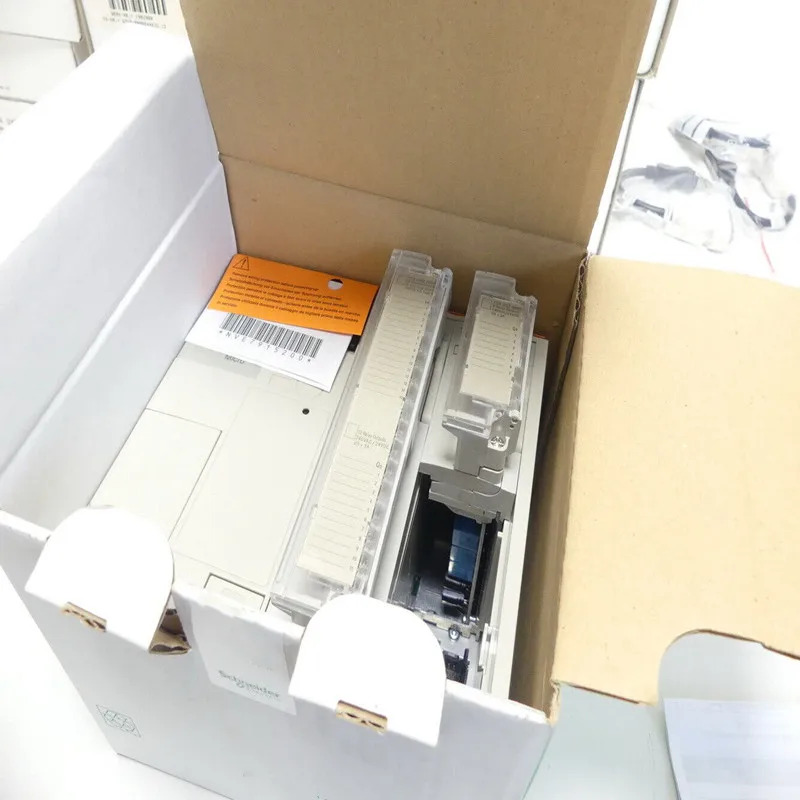 PLC 모듈 TSX 3710028 DR1 상태