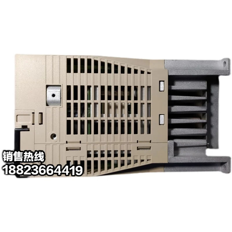 Yaskawa 서보 드라이브 오리지널SGDV-180A11A00200/SGDV-180A11A 신