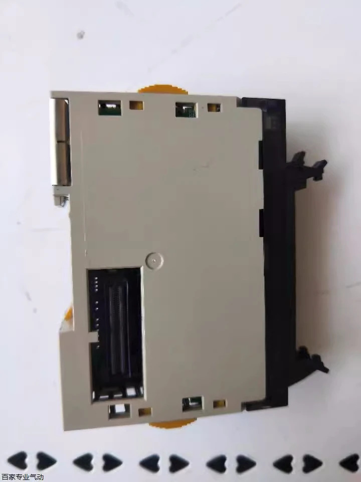 오리지널 CJ1W-MD563 PLC