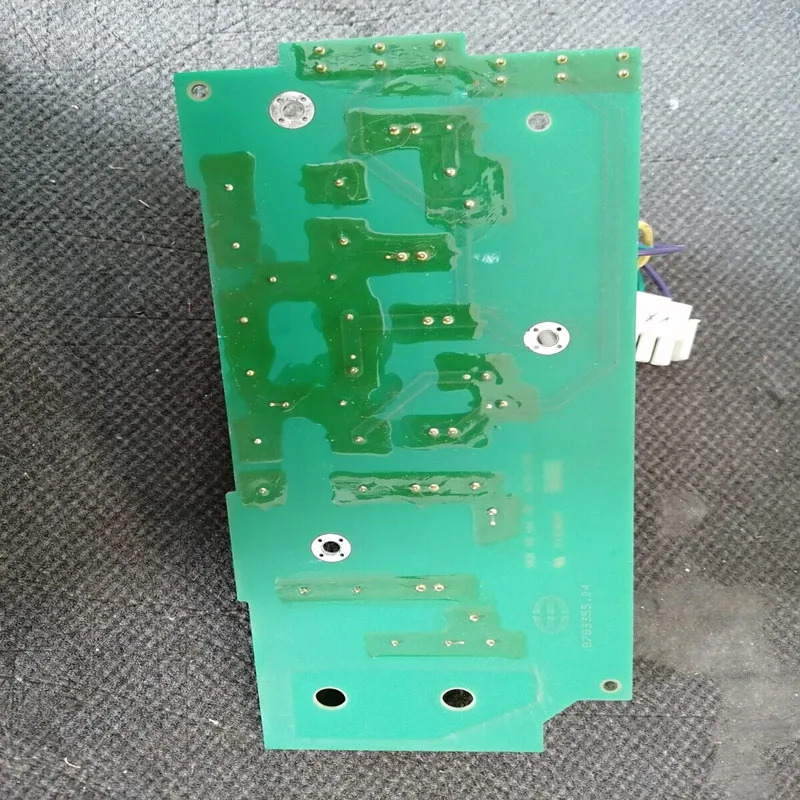 상태 주파수 변환기 ATV61HC11N4