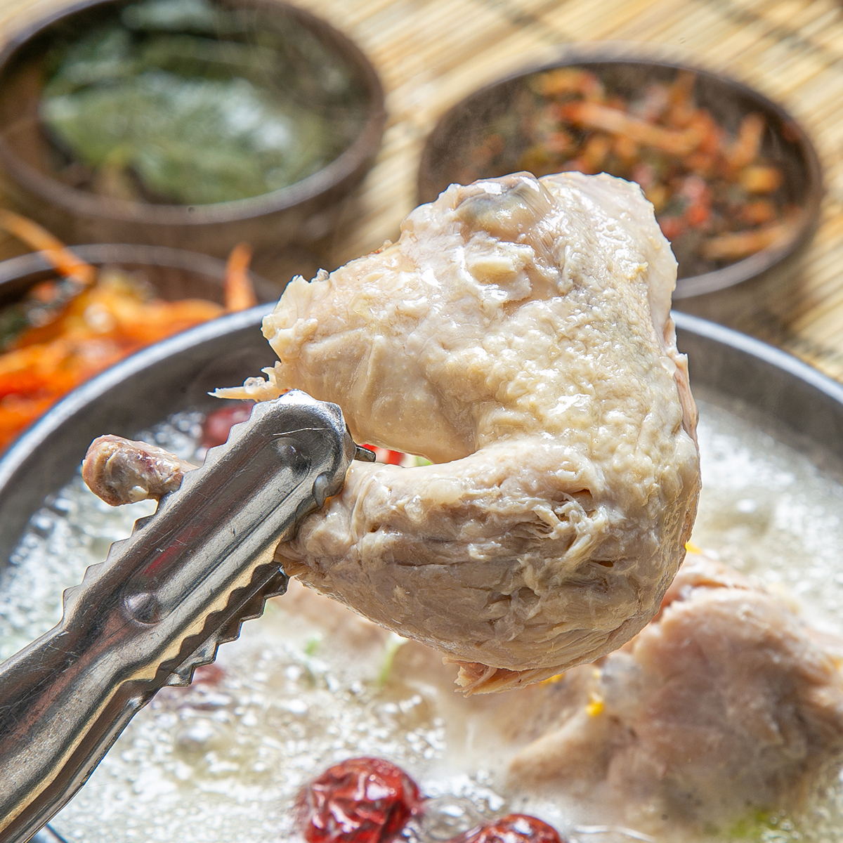 누룽지 백숙 1.2kg x 1팩 국내산 냉장닭 한방재료 - 상품 이미지