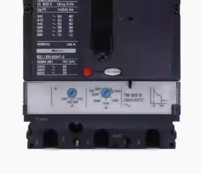 NSX630 TMD 500A 630A OS70-S6Q E84ABSBN000 D4CC-4050 D4CC-4001