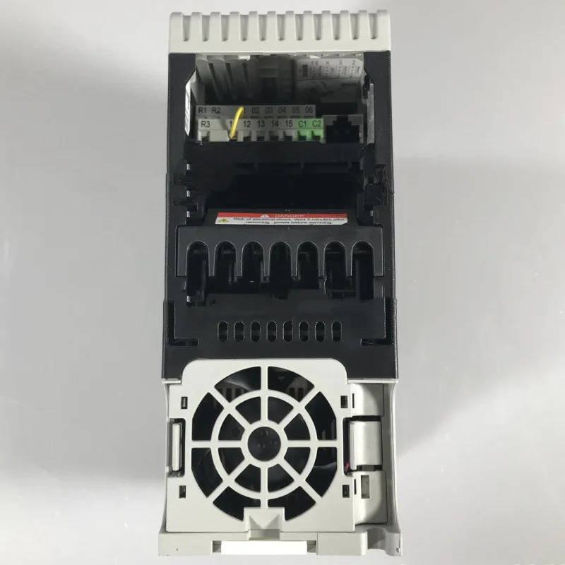 AB 로크웰 25B-D4P0N104 1.5KW 인버터
