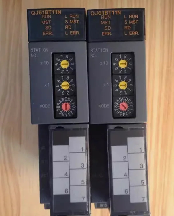 QJ71C24N-R2 WTB4S-3N1361 WTB4-3P1361 WTB4-3N1361 SIES-8M-NS-24V-K-25-M8D QJ61BT11