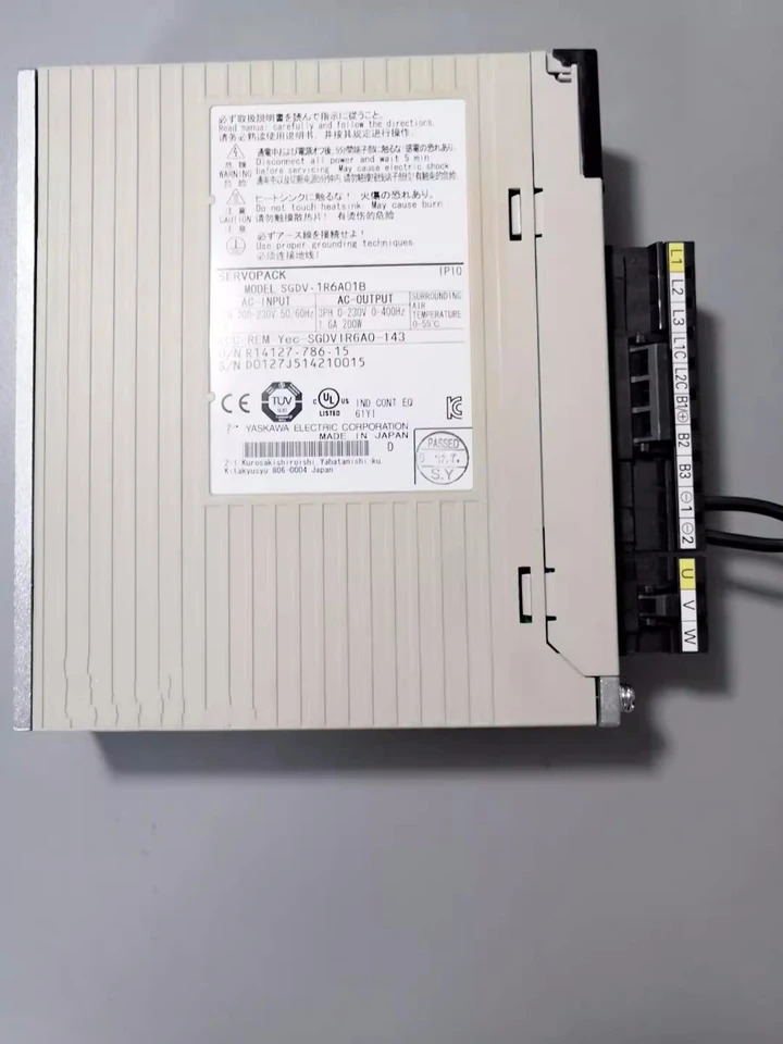 오리지널 SGDV-1R6A01B 서보 드라이브 SGDV-R90A01B