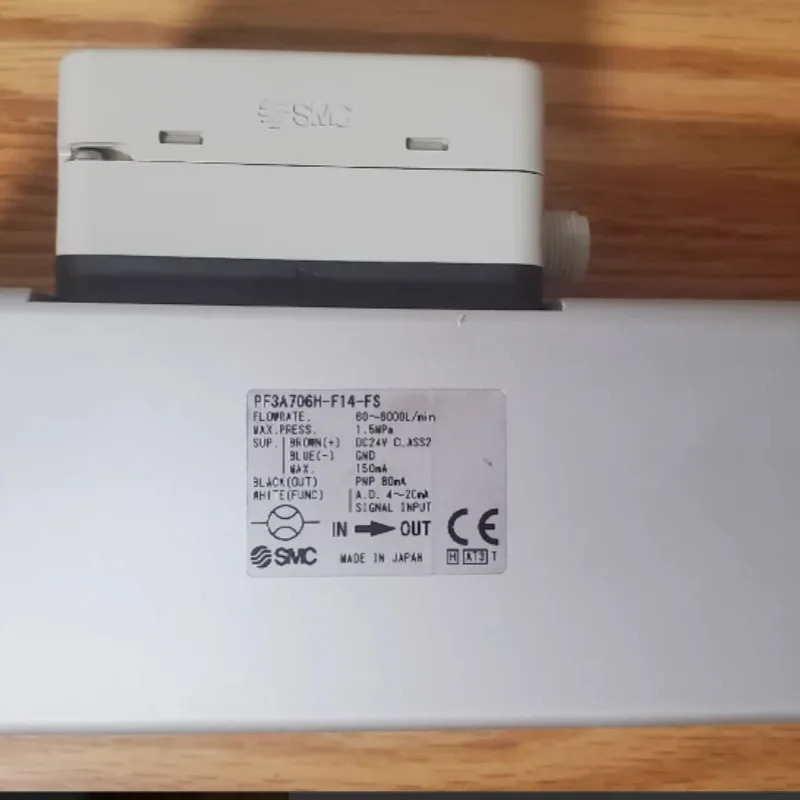 SMC 디지털 스위치 PF3A706H-14-FS