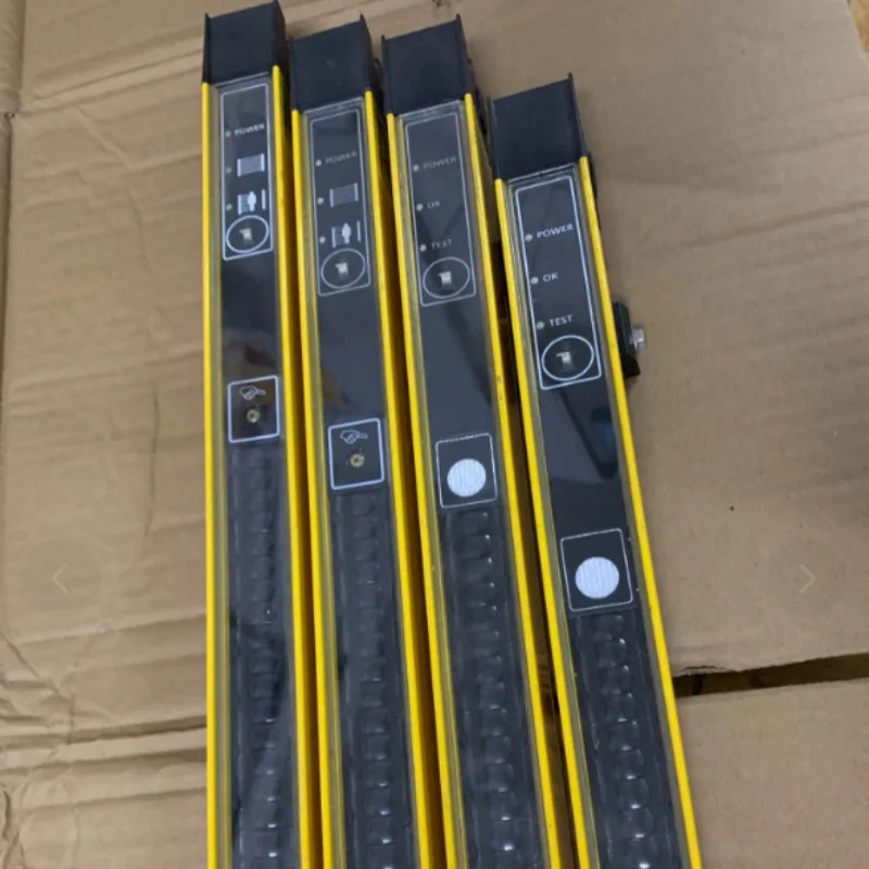 AB Rockwell 안전 라이트 격445L-R2S0480YD