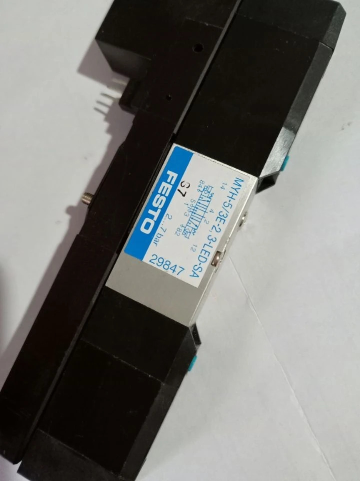 전자기 밸브 MYH-5/2-23-L-LED 34303