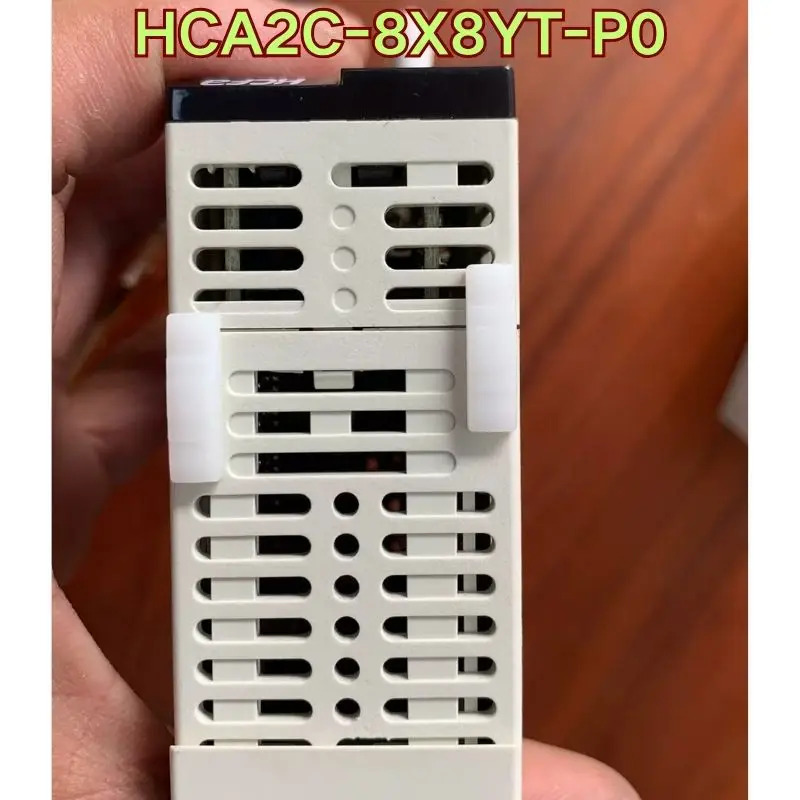 리퍼 HCA2C-8X8YT-P0 PLC 모듈 기능 정상