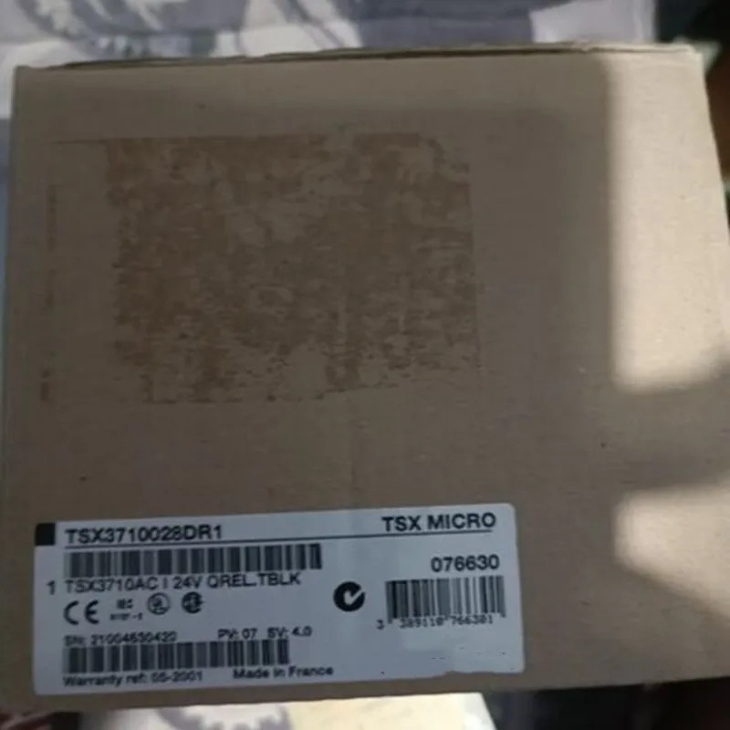 PLC 모듈 TSX 3710028 DR1 상태