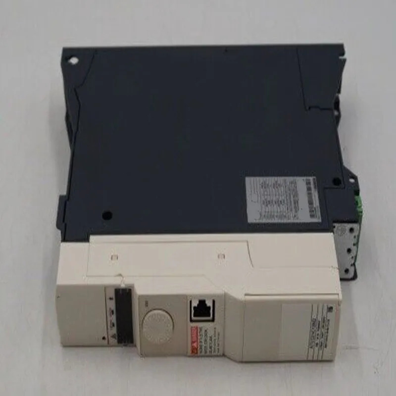 PLC 모듈 ATV32H018M2 상태
