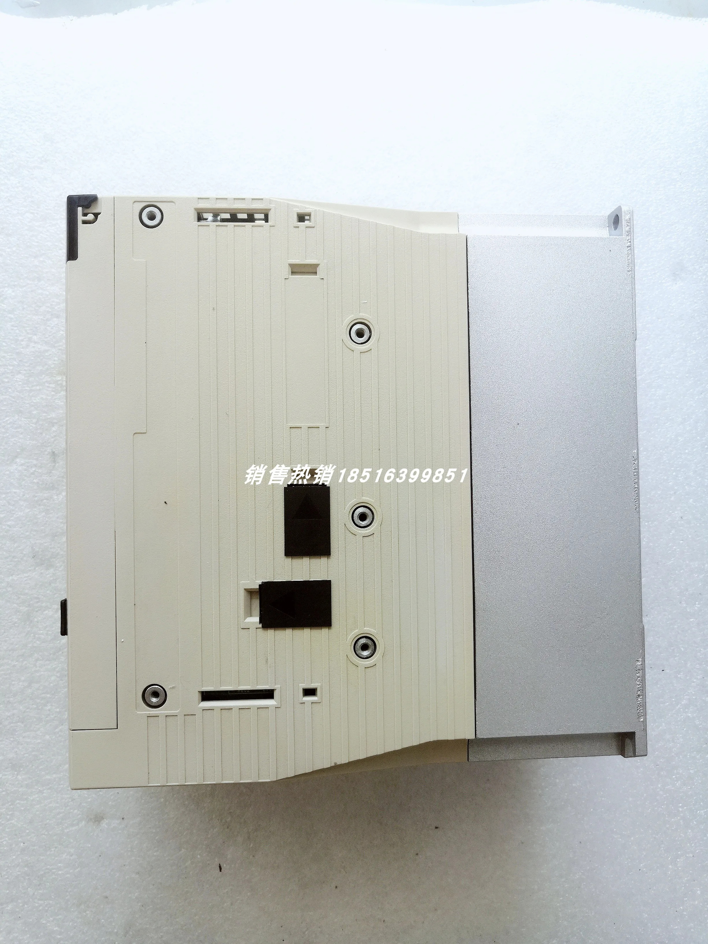 Yaskawa 드라이브 포장 SGDV-200A11A/SGDV-200A11A002000
