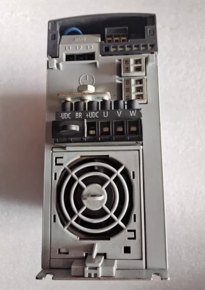 FC-280P2K2T4E20H1BXC LCP21 060G3009 750-8101 TK561 MBMK022BLE