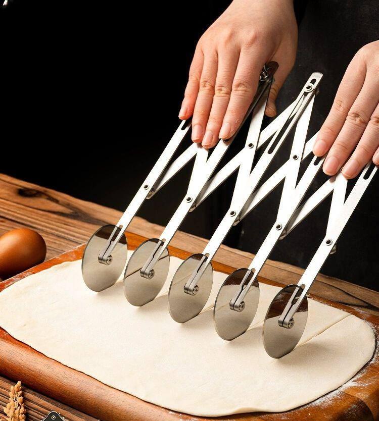 패스트리 롤러 컷팅 슬라이서 톱니 피자도우 커팅기 커팅칼 도우커팅 빵칼 제빵 - 상품 이미지