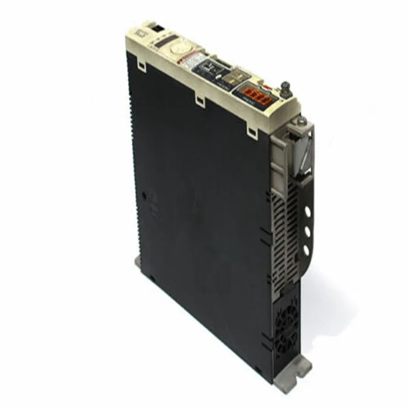 서보 드라이브 LXM32AU45M2 상태