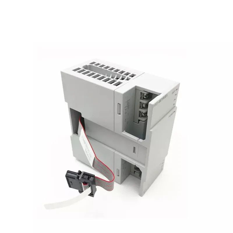 PLC 모듈 FX5-8EYR FX5-8ES 상태