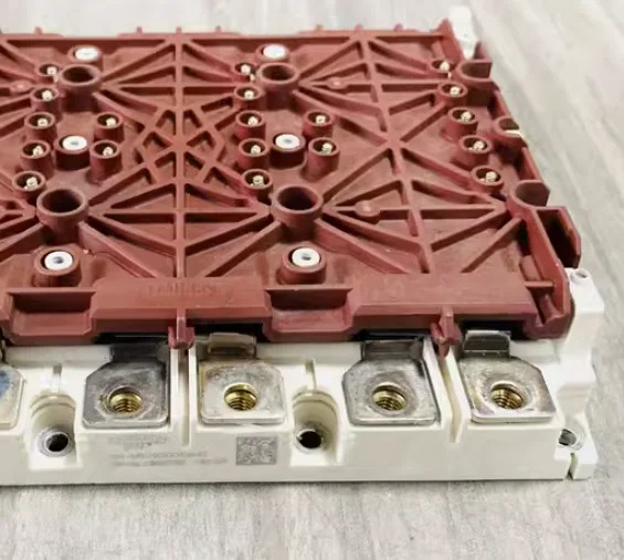 SKIM459GD12E4V2M01 018F7397 XBTF032110 KFA6-SR2-Ex2.W 330130-085-01R0 XL 330180-51-00