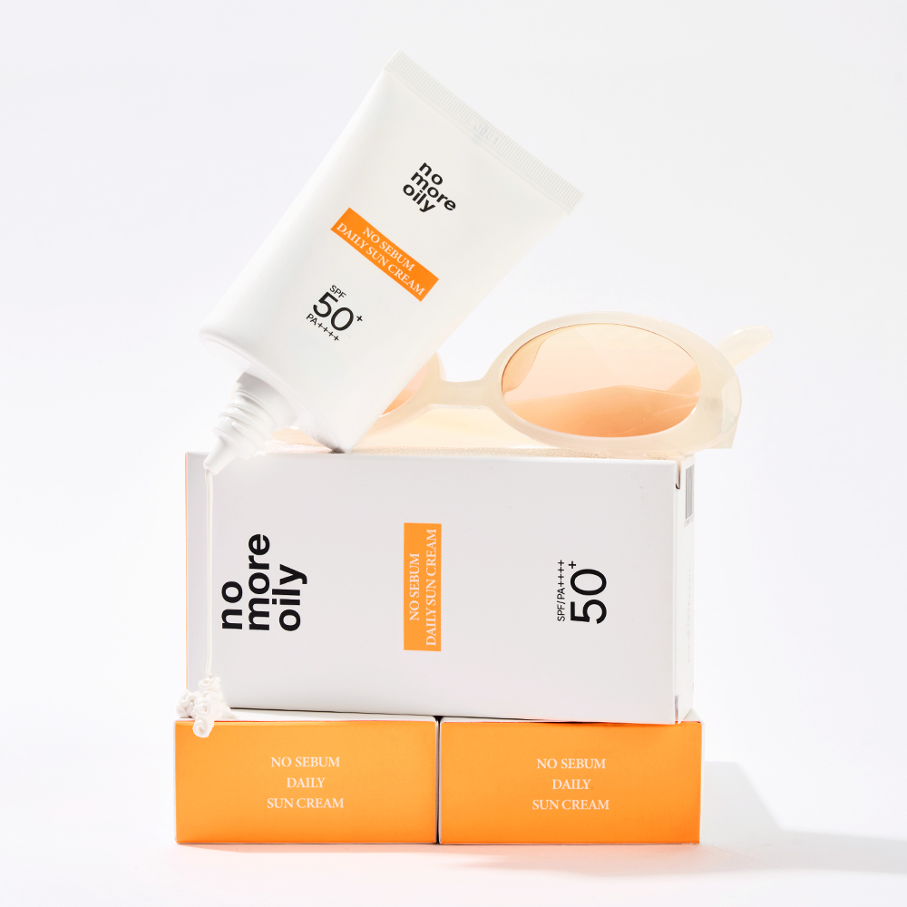 노모어오일리 무기자차 톤업 지성 노세범 선크림 SPF50+PA++++ 50ml, 1개 - 상세 이미지 3