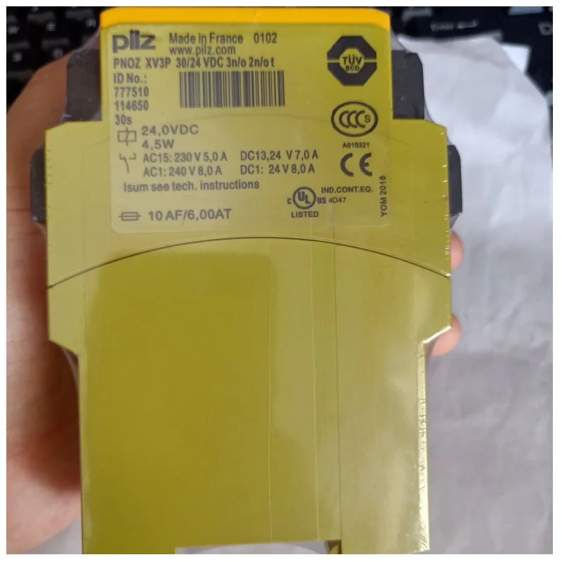 Pilz 릴레이 PNOZ XV3P 30/24VDC 납품 777510