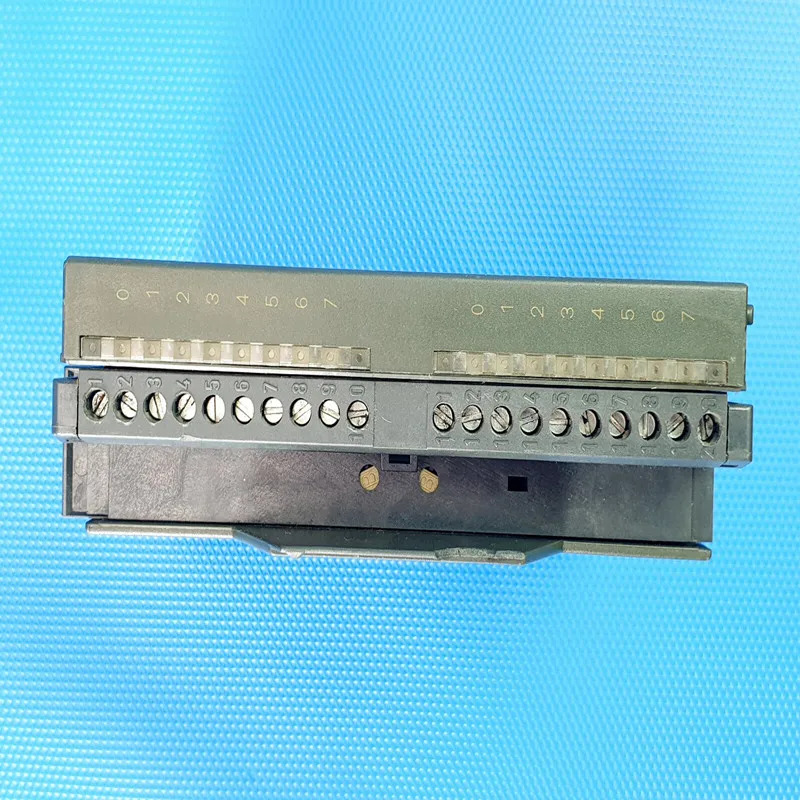 모듈 6ES7322-1BH01-0AA0