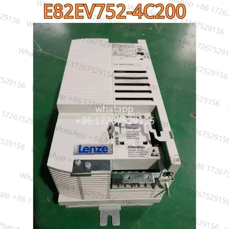 리퍼 주파수 변환기 E82EV752-4C200 기능 OK
