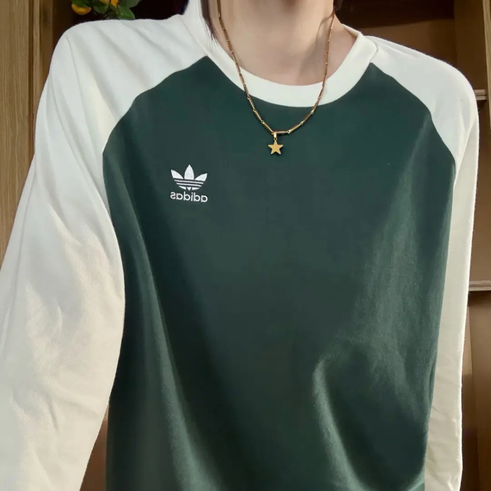 아디다스 OG 레글로브 소프트핏 긴팔 티셔츠 브라운 JM8049, 그린 JM8050 - 상세 이미지 5