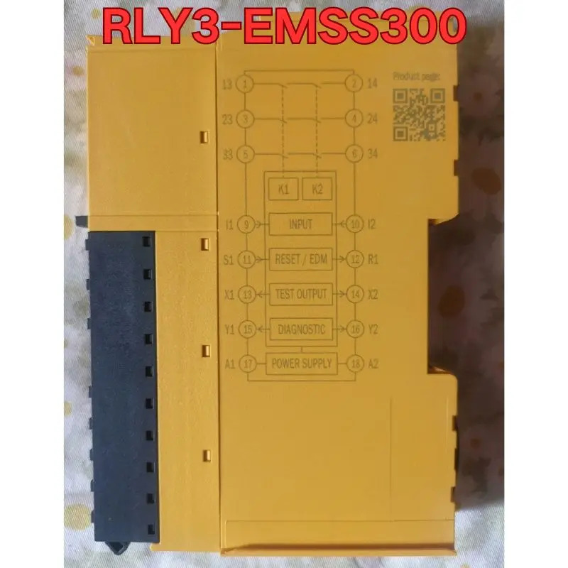RLY3-EMSS300 안전 릴레이 신