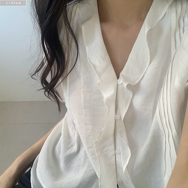소린 핀턱 프릴넥 퍼프 레이어링 블라우스 2col 봄 여름 반팔 브이넥 쉬폰 제이플로우 이미지 4