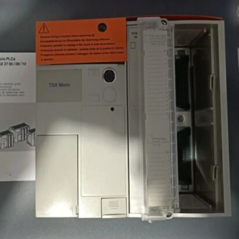 PLC 모듈 TSX 3710028 DR1 상태