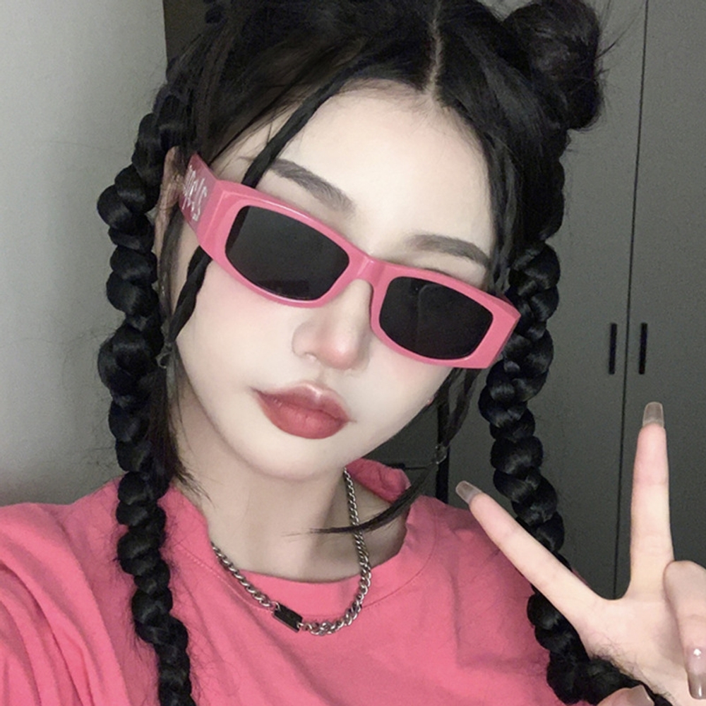 여성 키치 스퀘어 선글라스 사각 프레임 런닝 워터밤 바다여행 레트로 안경 유광 검정 전체 회색 이미지 6