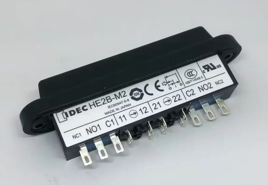 2025.4 IDEC HE2B-M222PB HE2B-M2 14 HE2B-M200PB