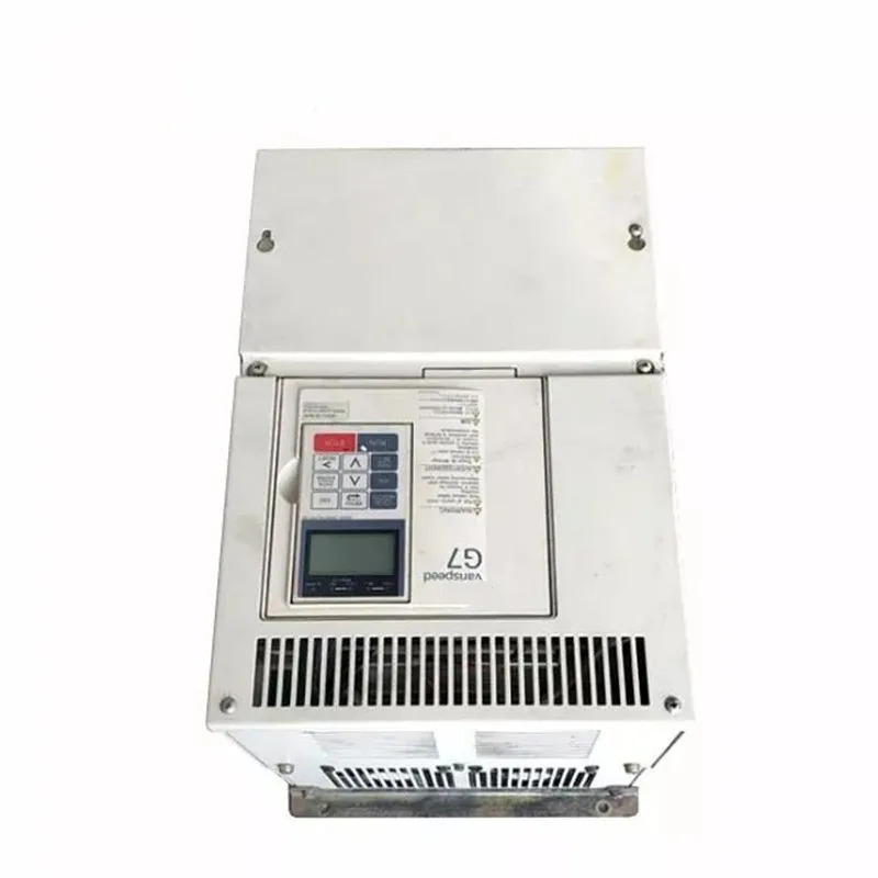 서보 드라이버 CIMR-G7A4022 상태