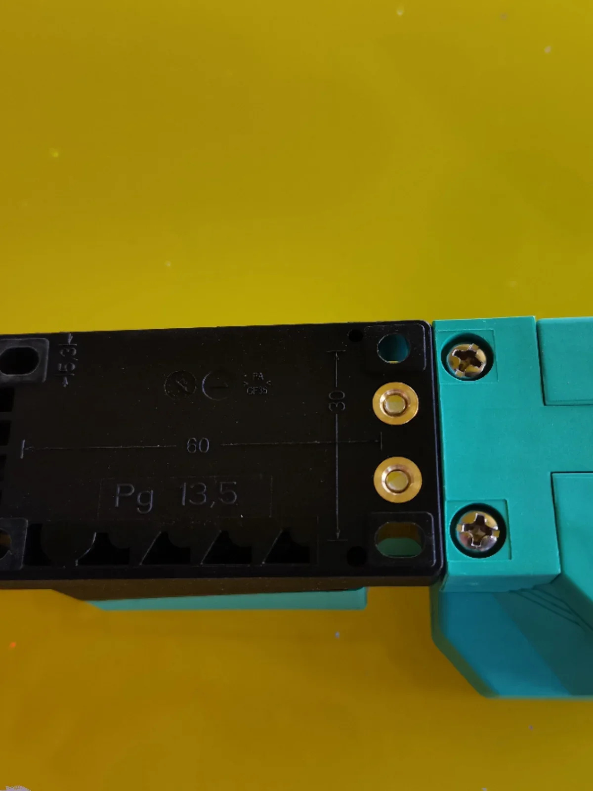 2025.4 PF 센서 NJ40U10E2-Y 111580 교섭 납품