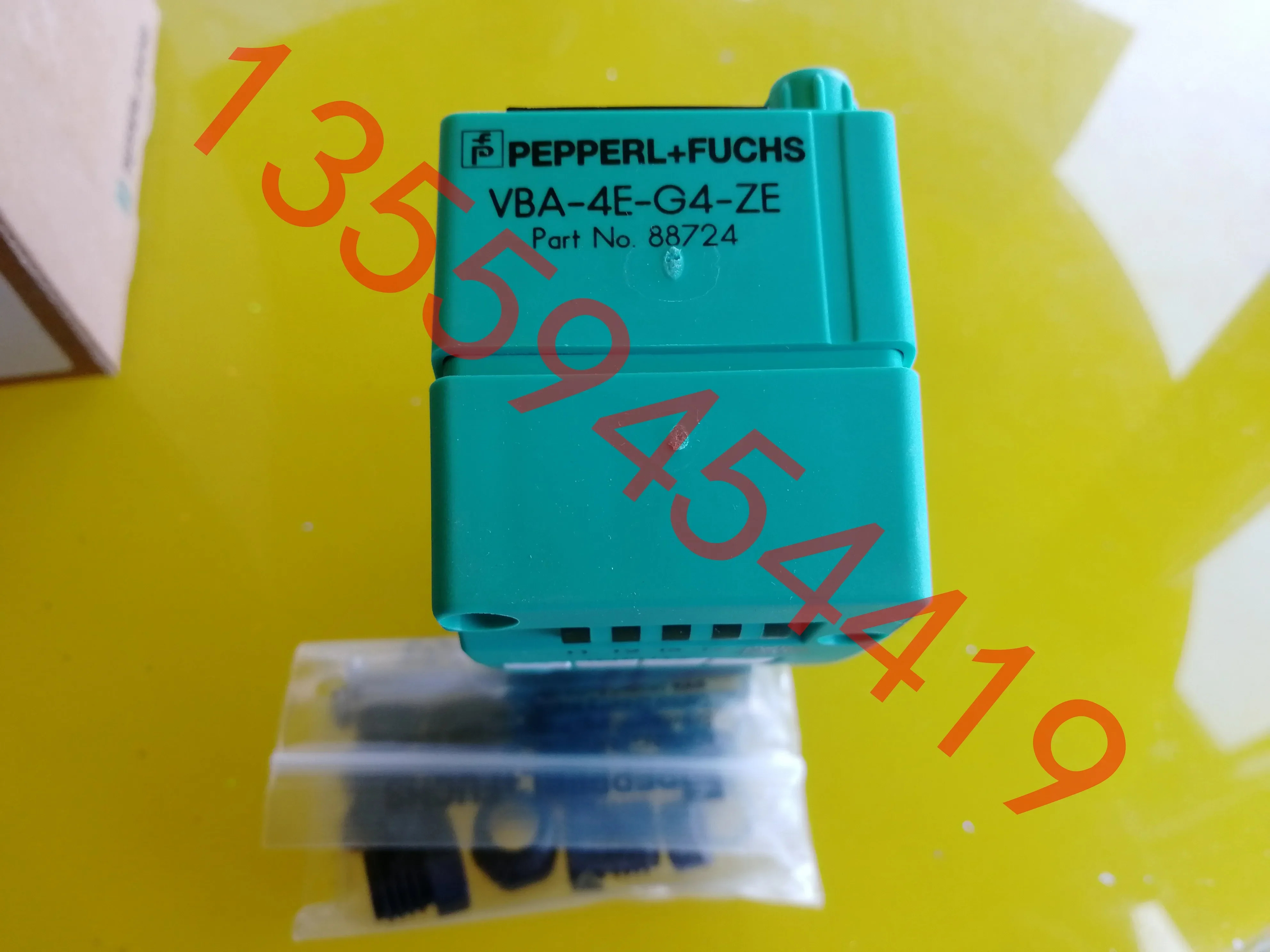 2025.4 PF 신호 변환기 VAA VBA-4E-G4-ZE 4E3A-G4-ZE/E2 팩