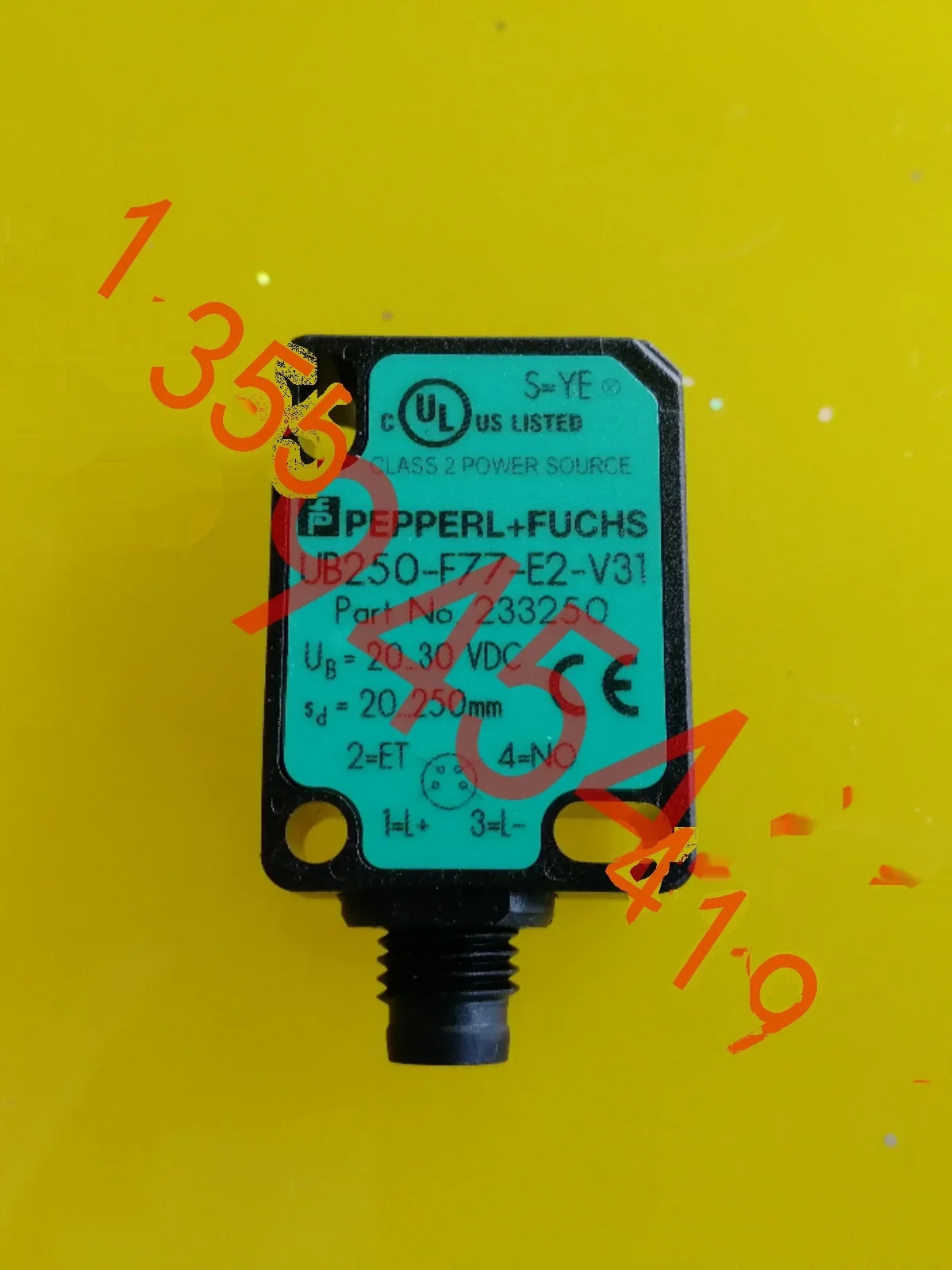 2025.4 PF 센서 UB100 UB400 UB250-F77-E2-V31 원본