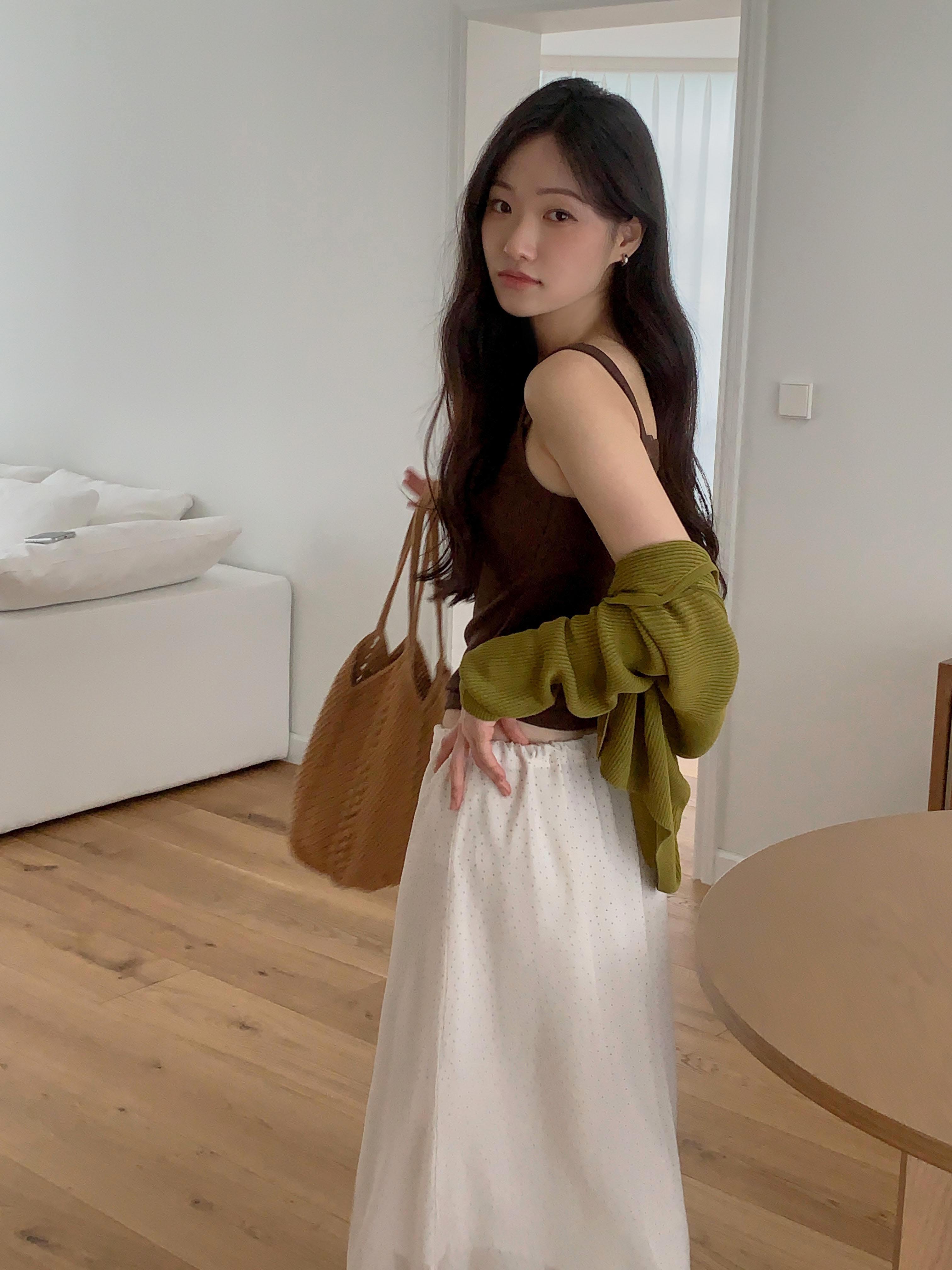 오버무드 여름 신상 도트 쉬폰 롱스커트 여성 밴딩 캉캉 프릴 레이어드 스커트 - 상세 이미지 4