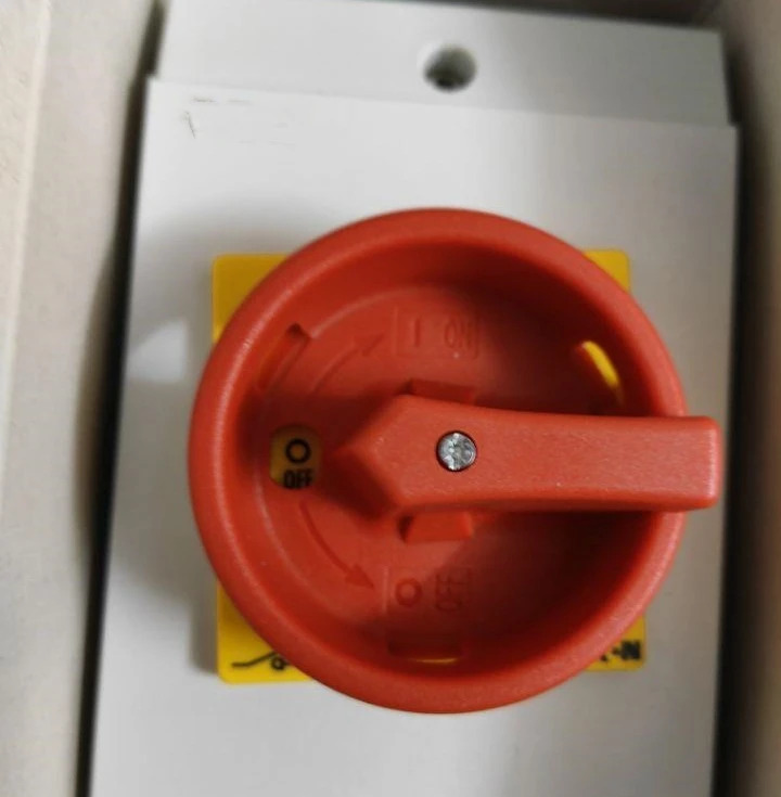 EATON T0-3-15680/I1/SVB 207153 3P N 1NO 1NC 20A